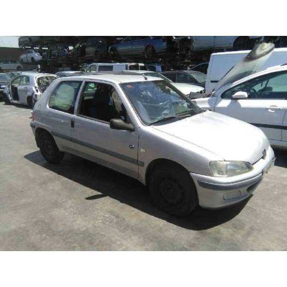 peugeot 106 (s2) del año 2000