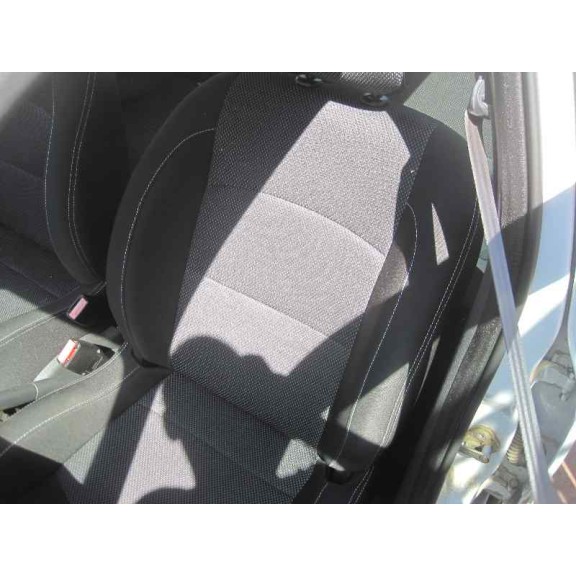 renault clio ii fase ii (b/cb0) del año 2010