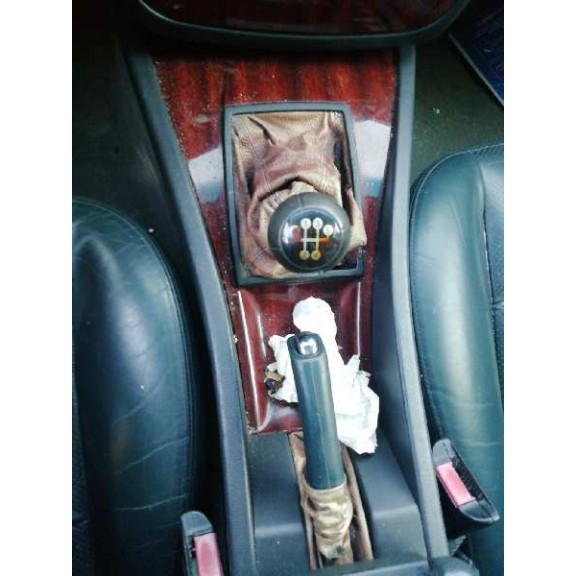 opel omega b del año 2001