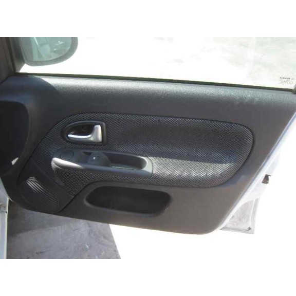 renault clio ii fase ii (b/cb0) del año 2010