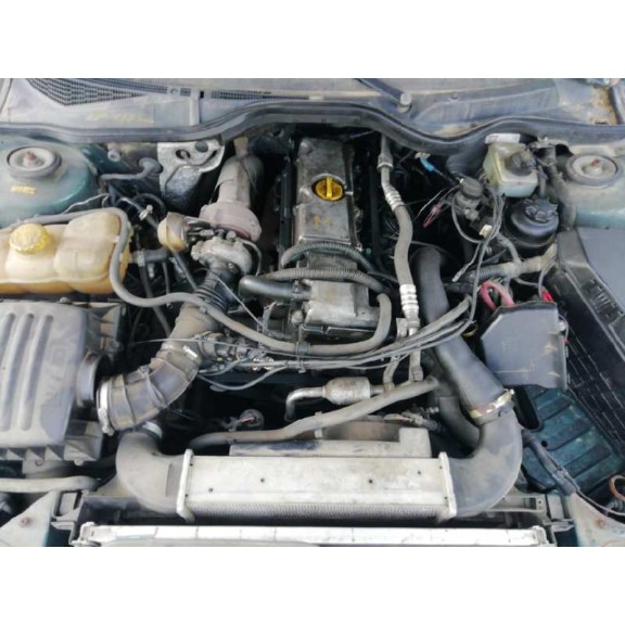 opel omega b del año 2001