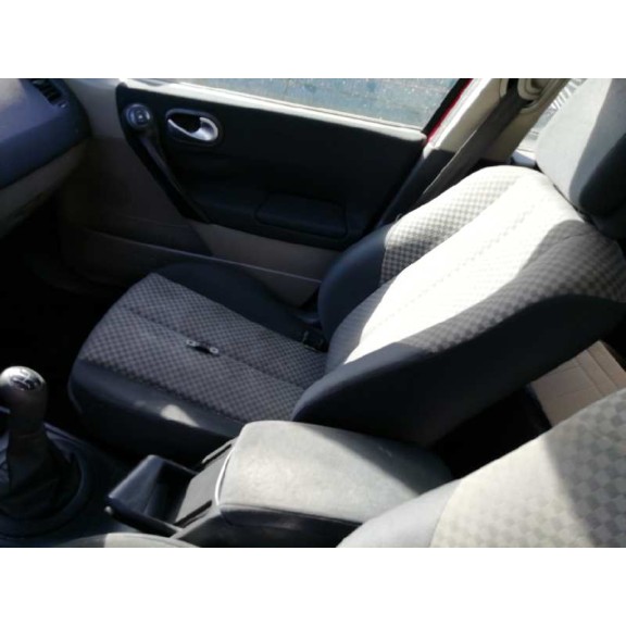 renault megane ii berlina 5p del año 2005