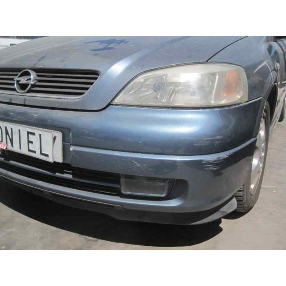 opel astra g berlina del año 2001