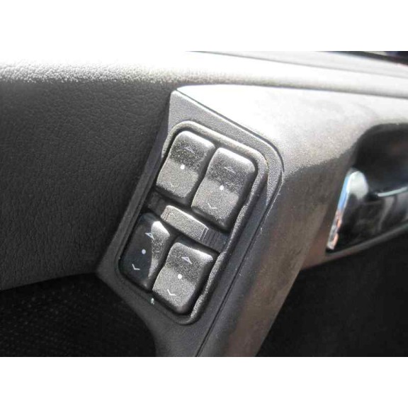 opel astra g berlina del año 2001