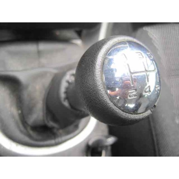 peugeot 307 berlina (s2) del año 2007