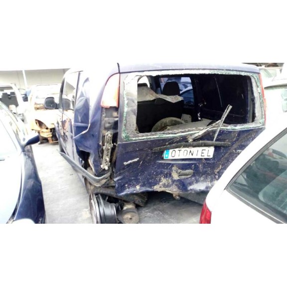 mercedes-benz vito caja cerrada 6.03  del año 2004