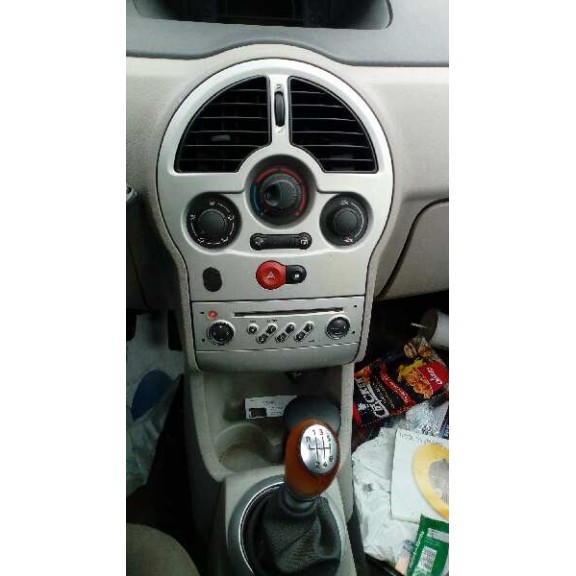 renault modus del año 2005