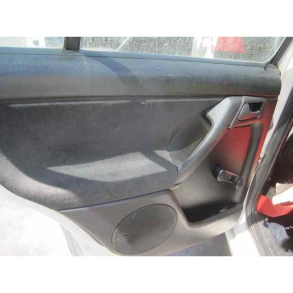 volkswagen golf iii berlina (1h1) del año 1992