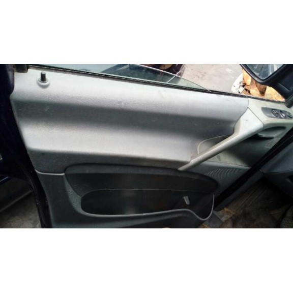 mercedes-benz vito caja cerrada 6.03  del año 2004