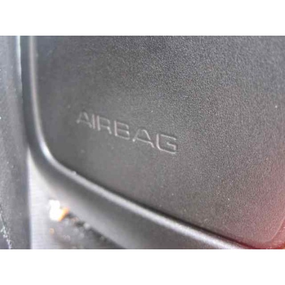 peugeot 307 berlina (s2) del año 2007