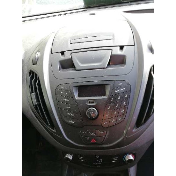 ford tourneo courier (c4a) del año 2015