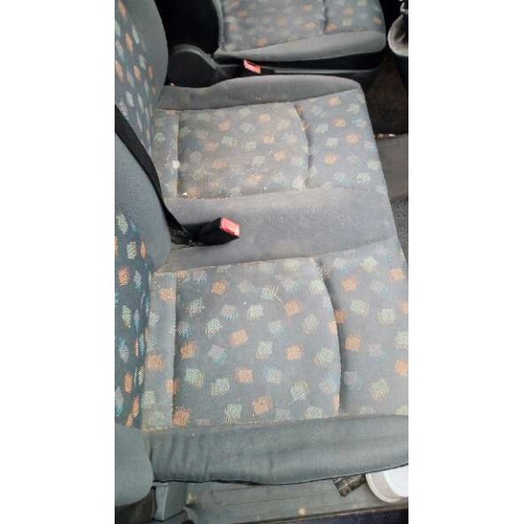 mercedes-benz vito caja cerrada 6.03  del año 2004