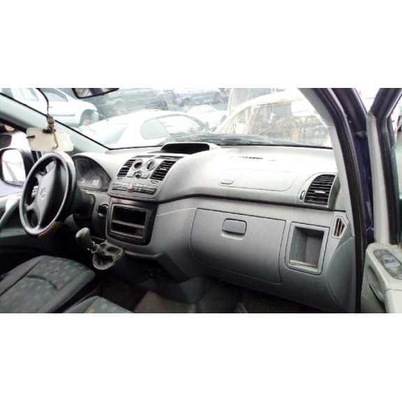 mercedes-benz vito caja cerrada 6.03  del año 2004