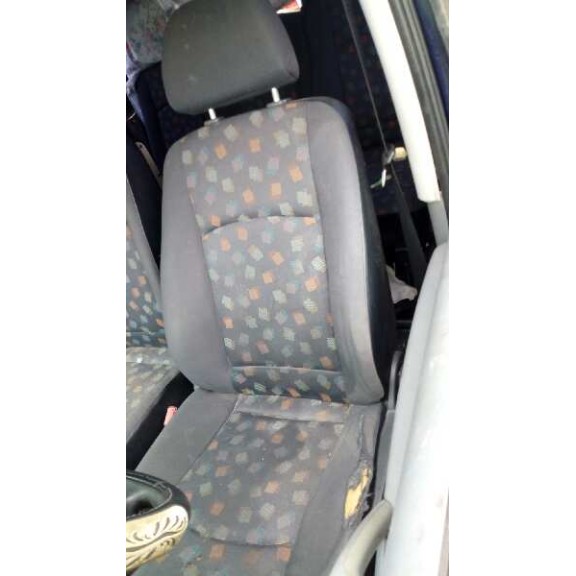 mercedes-benz vito caja cerrada 6.03  del año 2004