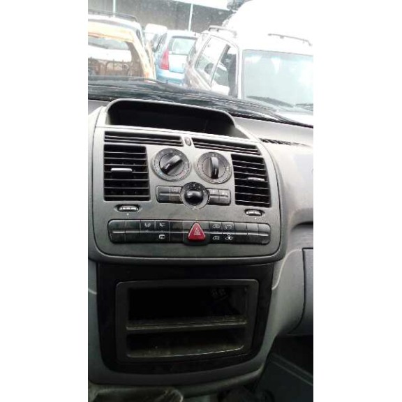 mercedes-benz vito caja cerrada 6.03  del año 2004