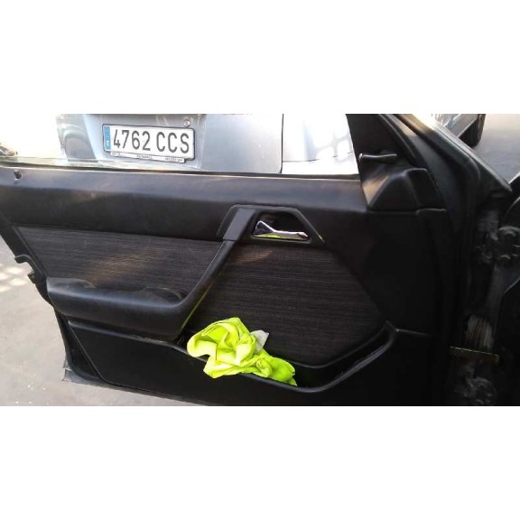 mercedes-benz clase e (w124) berlina del año 1985