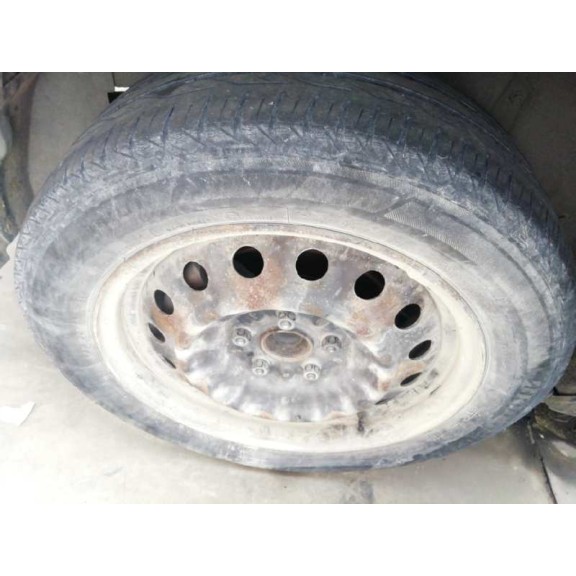 toyota auris del año 2007