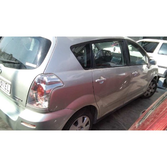 toyota corolla verso (r1) del año 2007