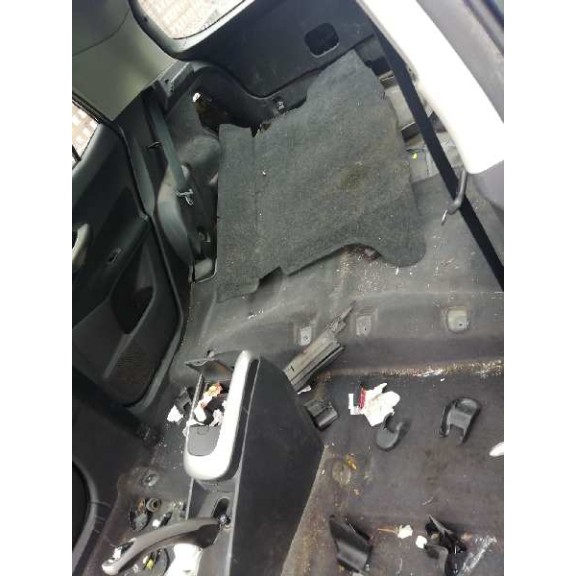 toyota auris del año 2007