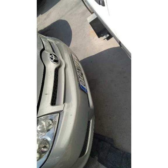 toyota corolla verso (r1) del año 2007