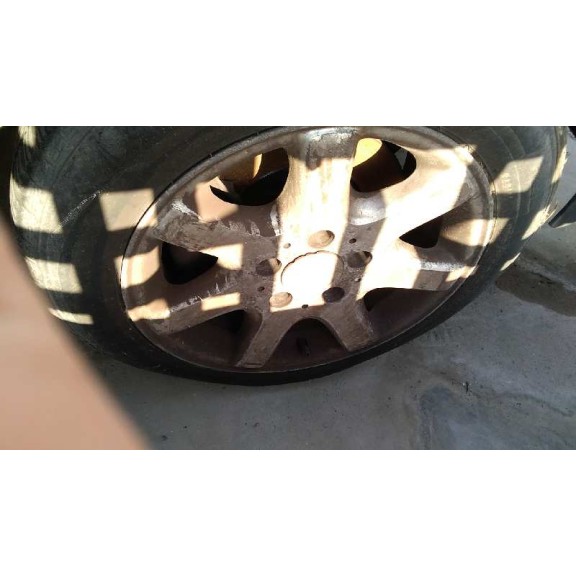 mercedes-benz clase e (w124) berlina del año 1985