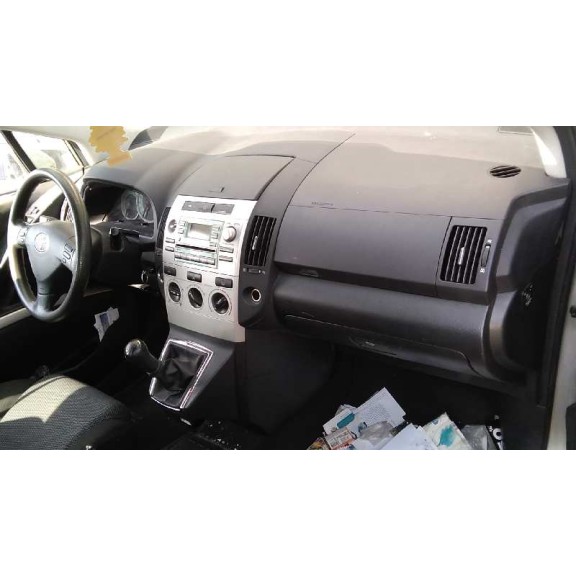 toyota corolla verso (r1) del año 2007