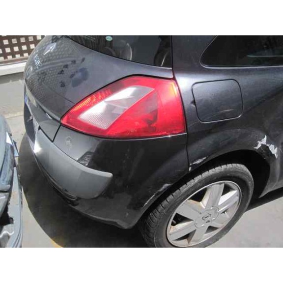 renault megane ii berlina 3p del año 2004