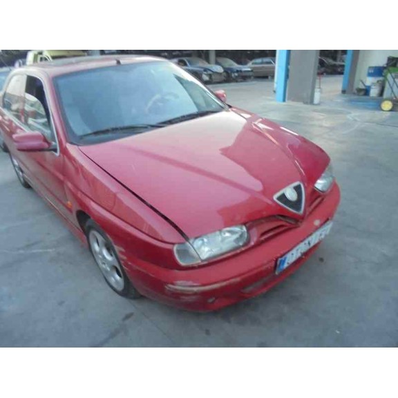 alfa romeo 146 del año 2000