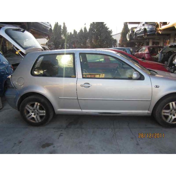 volkswagen golf iv berlina (1j1) del año 2001