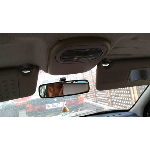 renault clio ii fase i (b/cbo) del año 2001