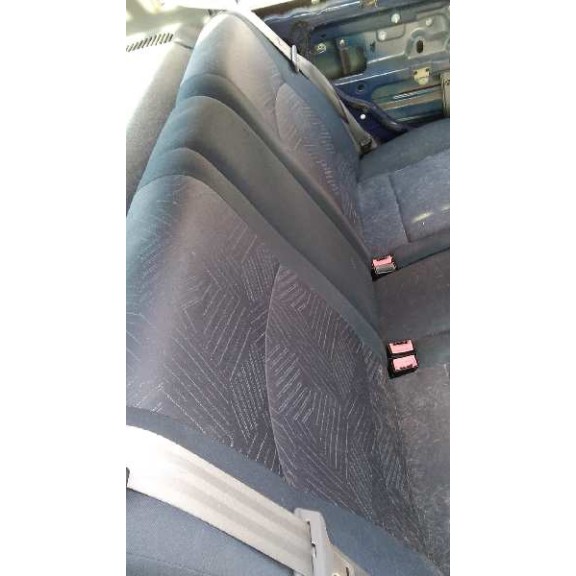 renault clio ii fase i (b/cbo) del año 2001