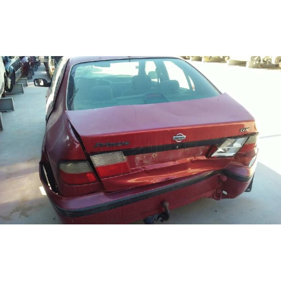 nissan primera berlina (p11) del año 1996