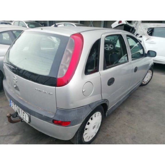opel corsa c del año 2002