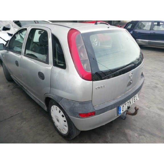opel corsa c del año 2002