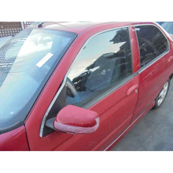 alfa romeo 146 del año 2000