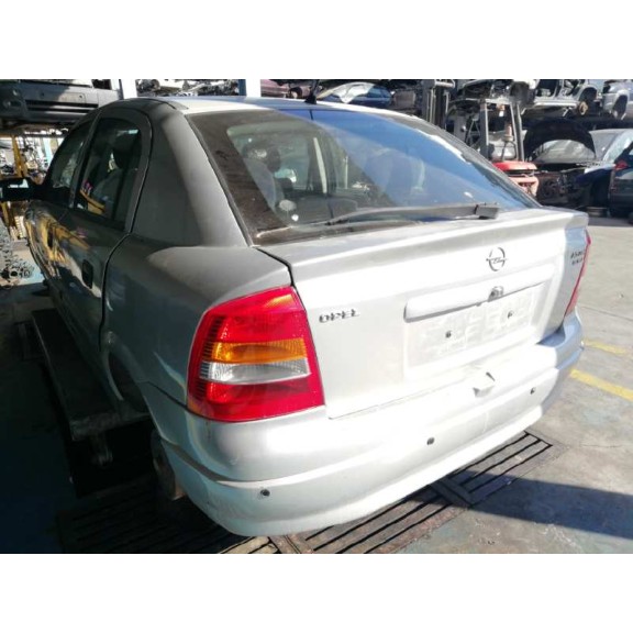 opel astra g berlina del año 1999