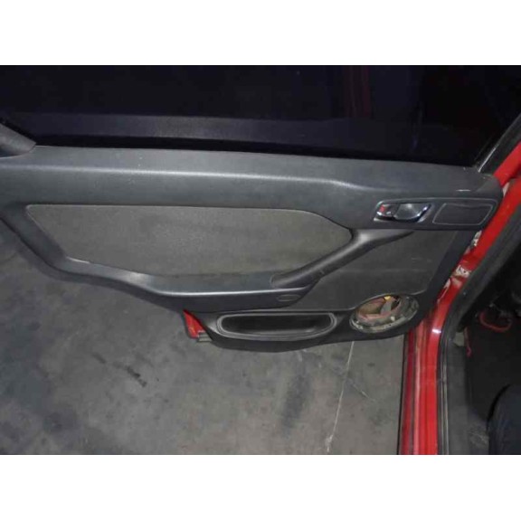 alfa romeo 146 del año 2000