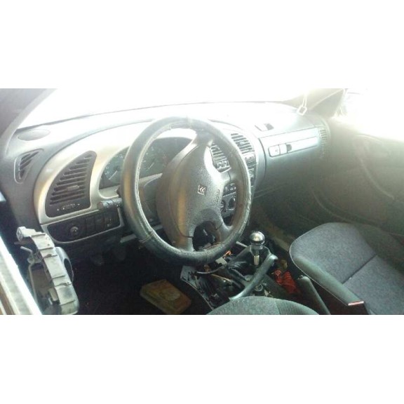 citroën xsara berlina del año 1998