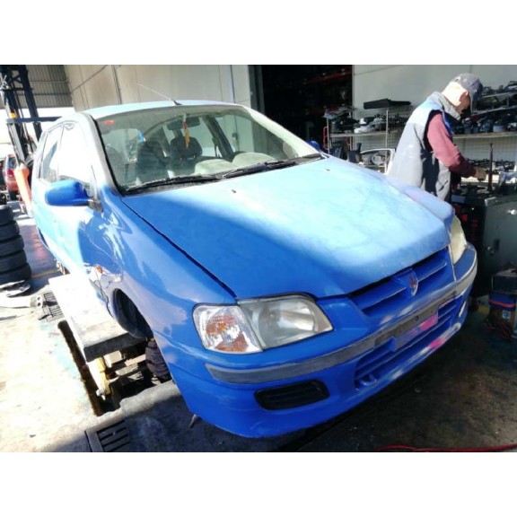 mitsubishi space star (dg0) del año 2001