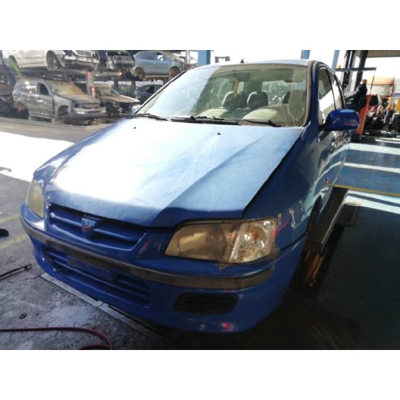 mitsubishi space star (dg0) del año 2001