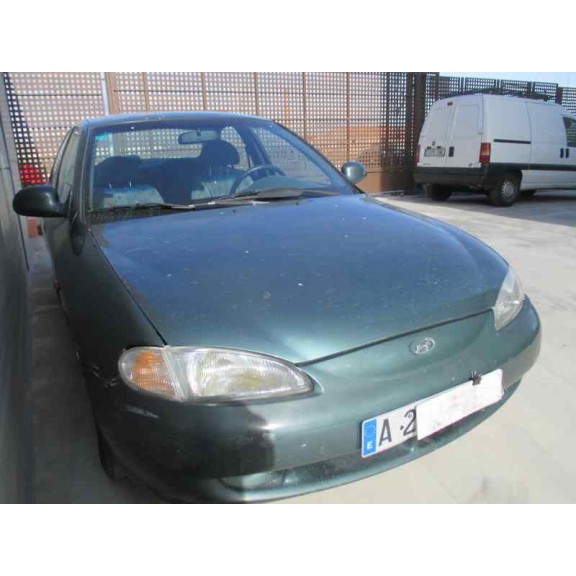 hyundai lantra berlina (rd) del año 1996