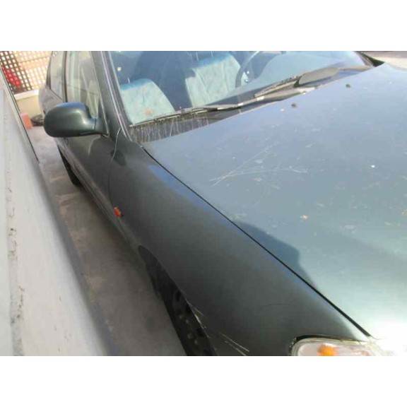 hyundai lantra berlina (rd) del año 1996