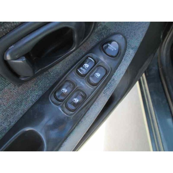 hyundai lantra berlina (rd) del año 1996