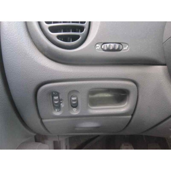 renault megane i coupe fase 2 (da..) del año 2001