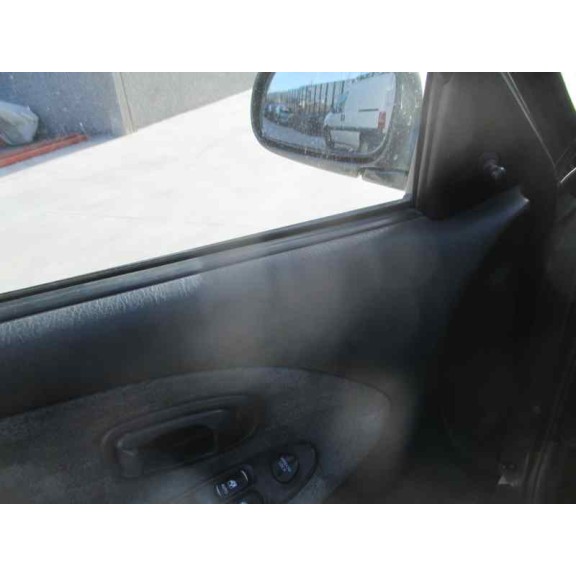 hyundai lantra berlina (rd) del año 1996