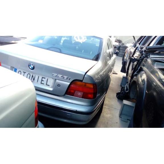 bmw serie 5 berlina (e39) del año 1997