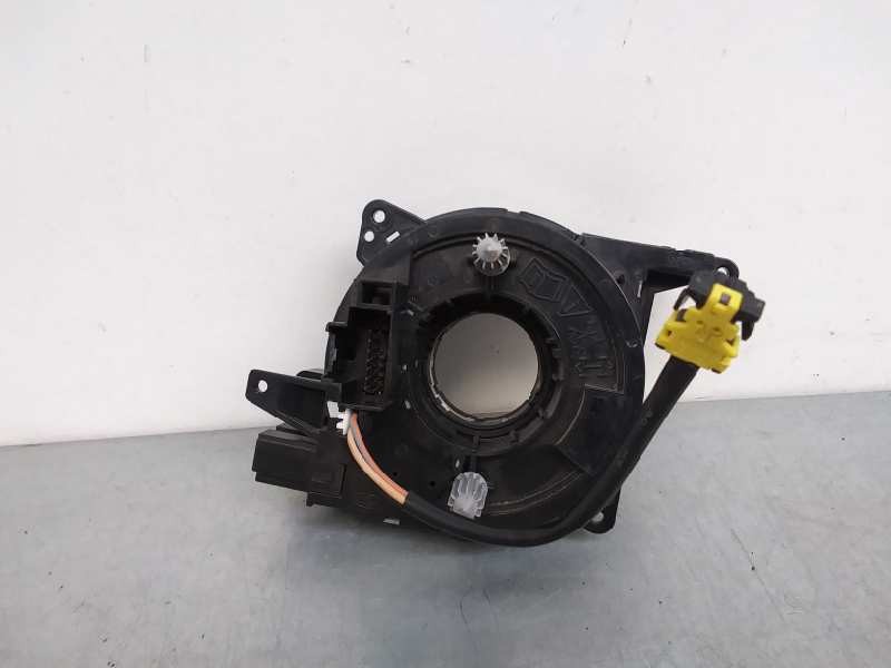 Recambio de anillo airbag para ford focus lim. (cb8) ambiente referencia OEM IAM AND761002C  