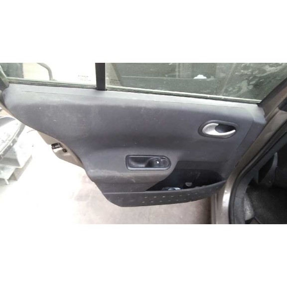 renault megane ii berlina 5p del año 2008