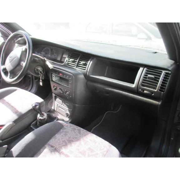 opel vectra b berlina del año 1996