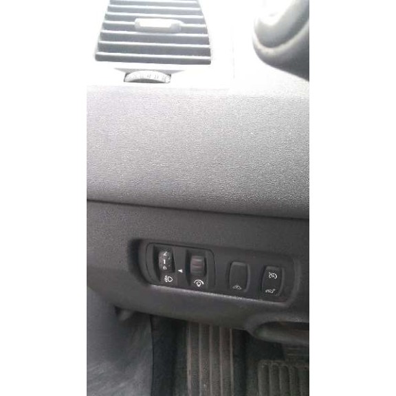 renault megane ii berlina 5p del año 2008